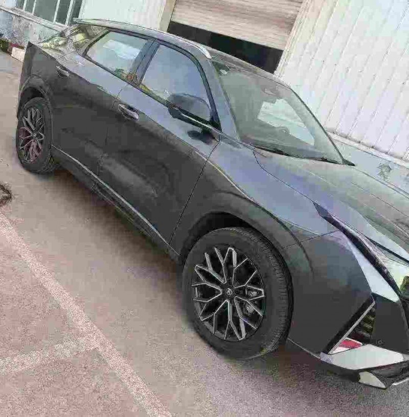 大同25年长安汽车UNI3