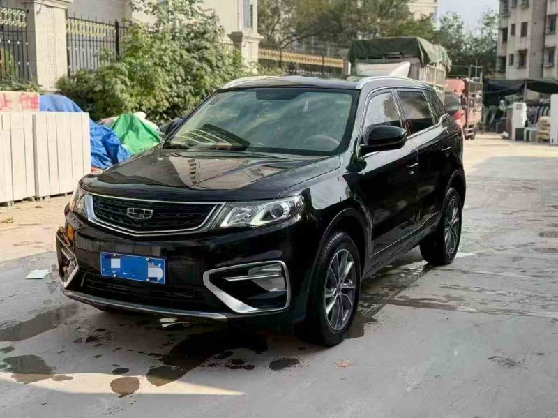 绍兴21年吉利博越3