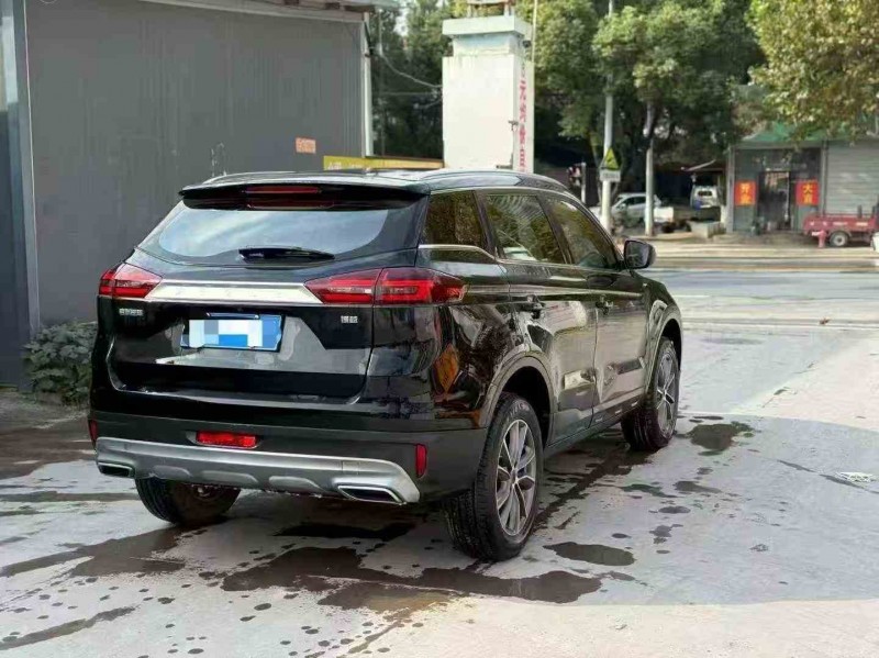 绍兴21年吉利博越6