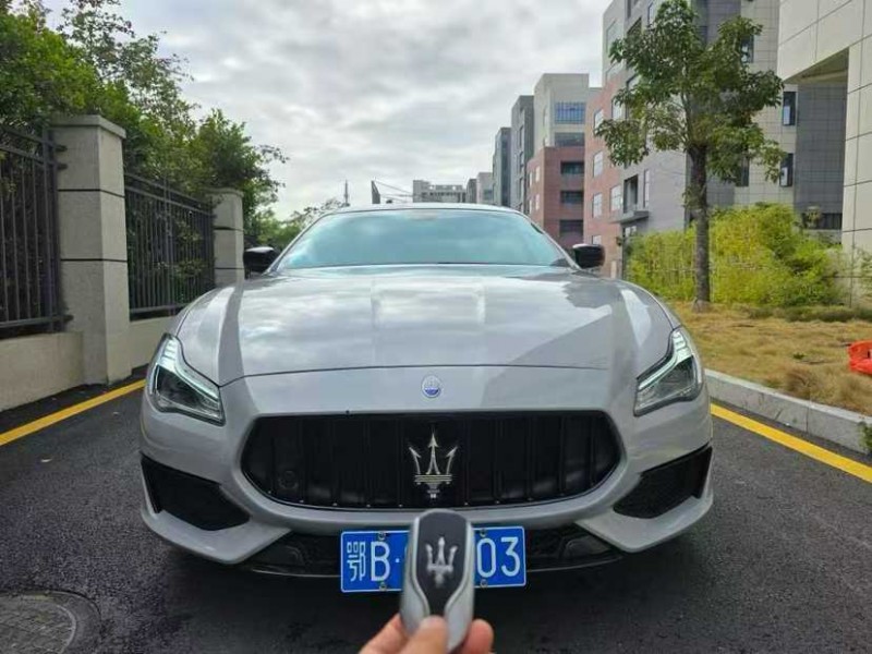 深圳15年玛莎拉蒂总裁1