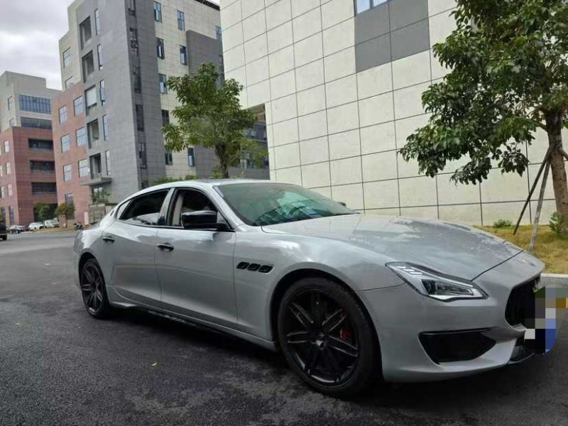 深圳15年玛莎拉蒂总裁2