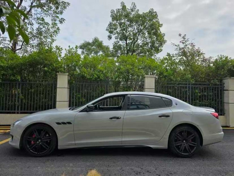 深圳15年玛莎拉蒂总裁8