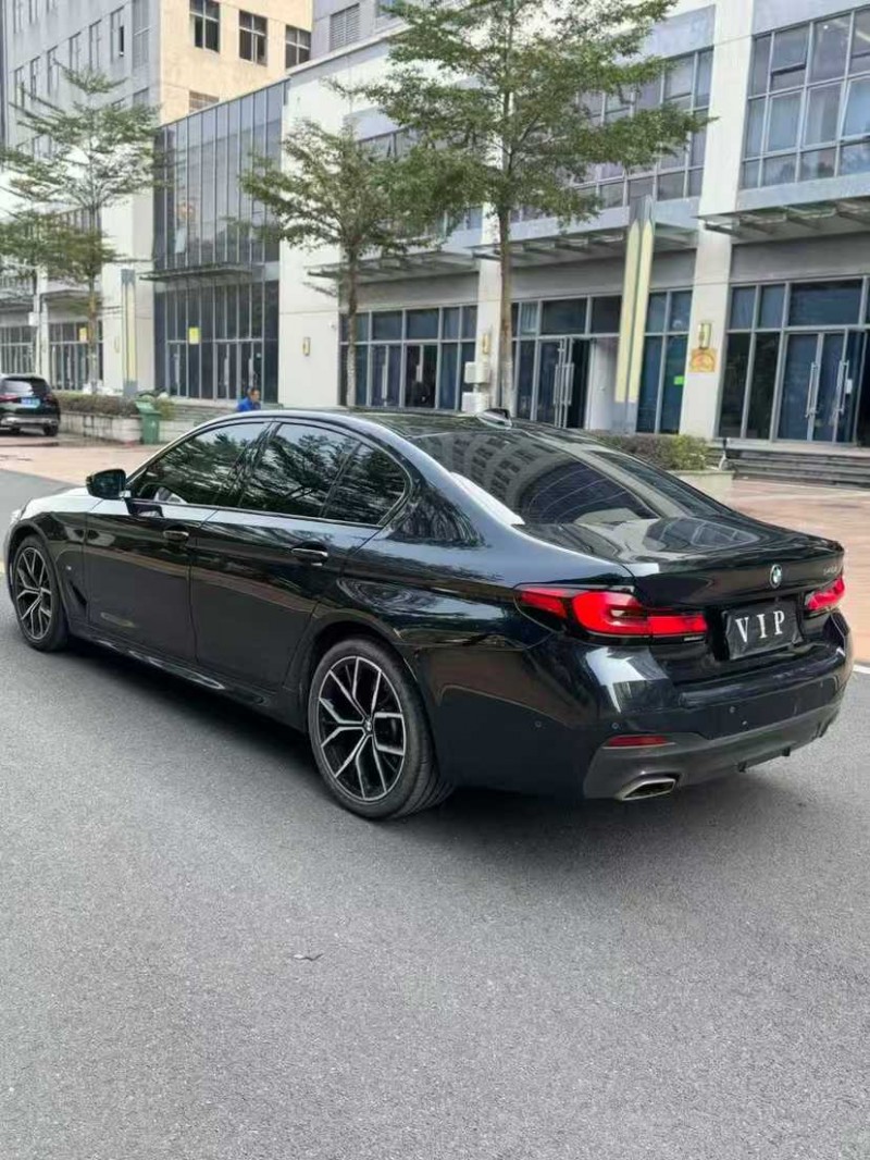 湛江23年宝马5系9