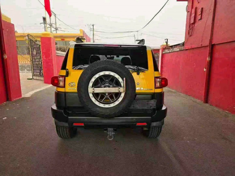 郑州20年丰田兰德酷路泽7