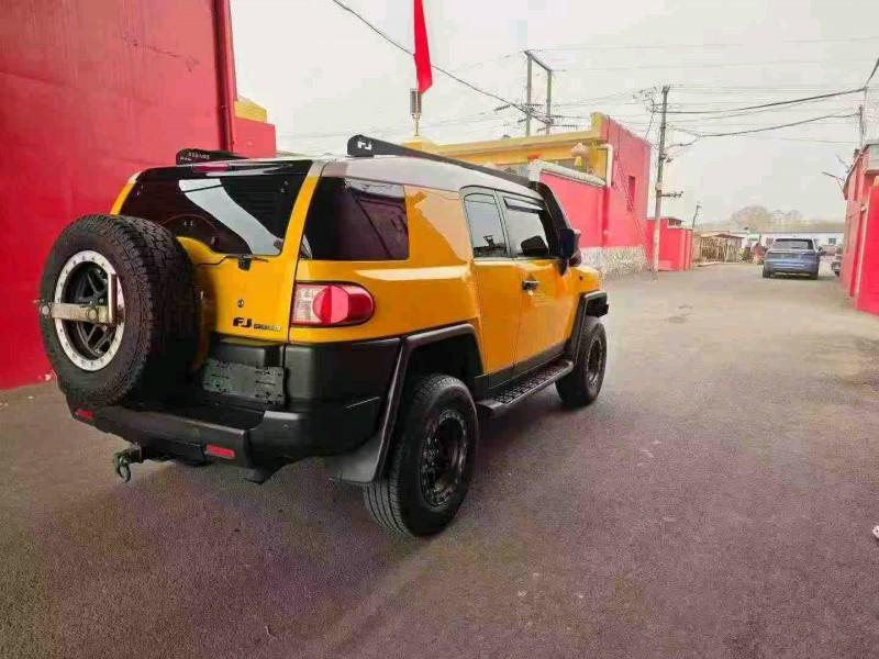 郑州20年丰田兰德酷路泽9