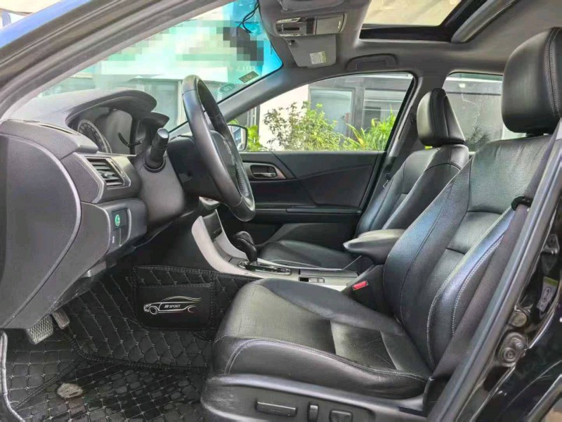 广州15年本田雅阁5