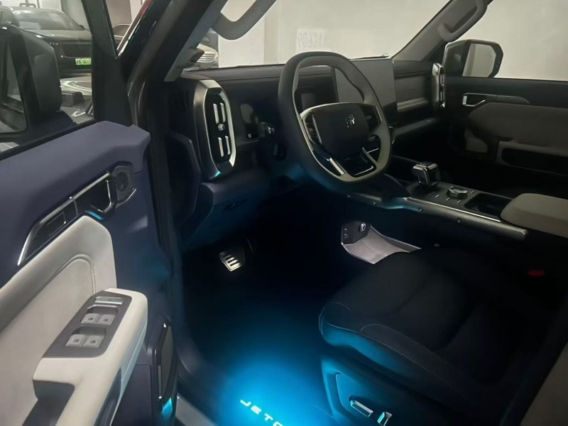 长沙25年奇瑞捷途2