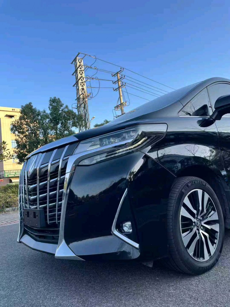 漳州20年丰田埃尔法2