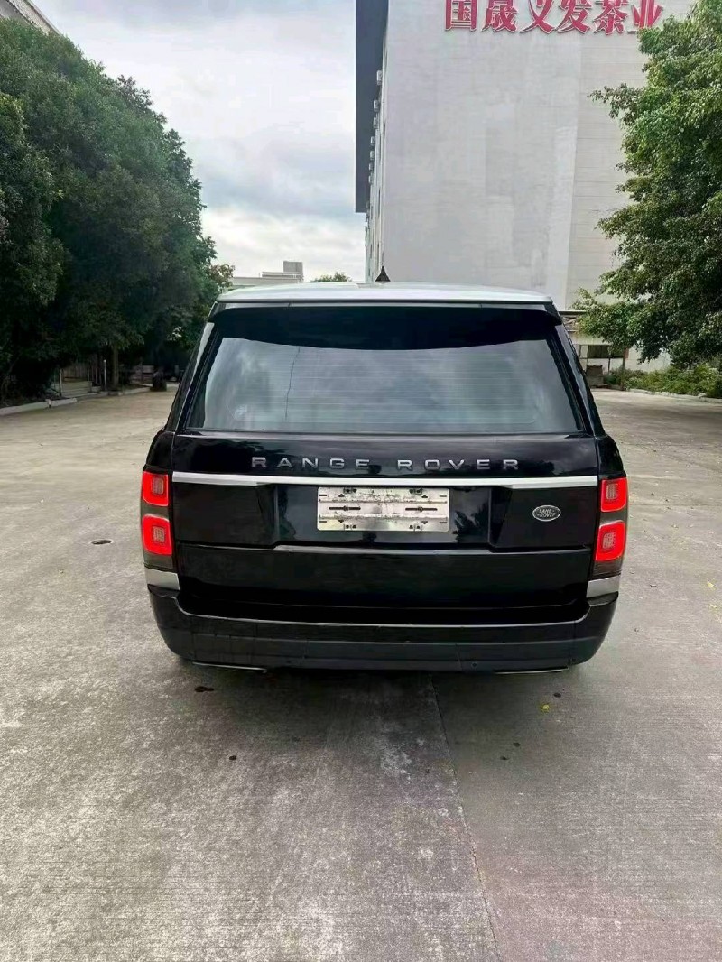 漳州19年路虎揽胜行政9