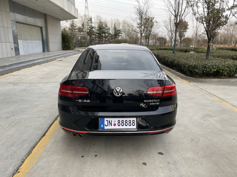 济宁18年大众迈腾9