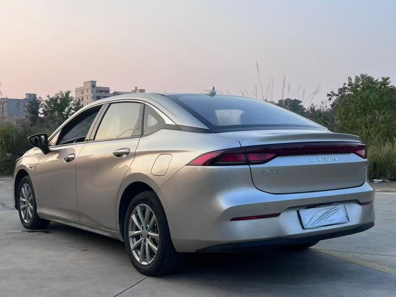 长沙24年传祺埃安S5807