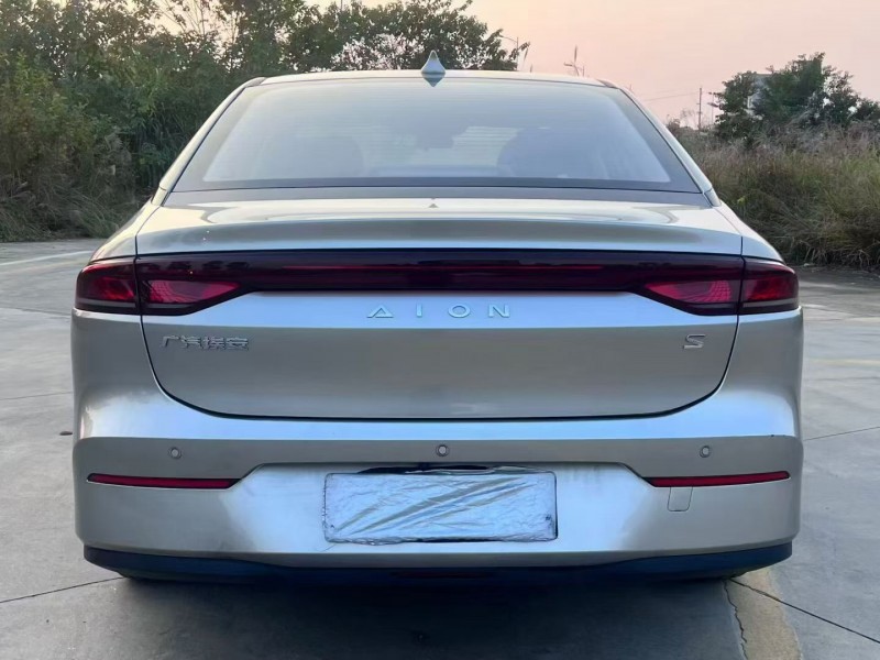 长沙24年传祺埃安S5808