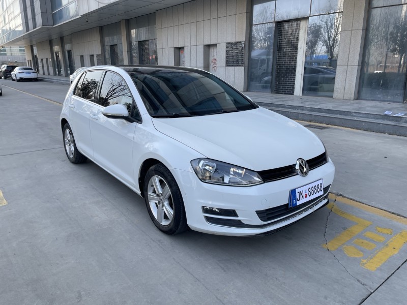 济宁15年大众高尔夫3