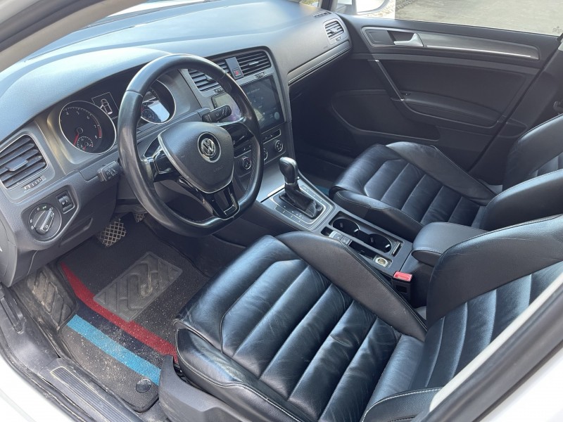 济宁15年大众高尔夫4