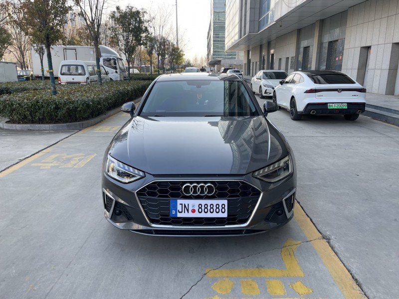 济宁21年奥迪A4L1