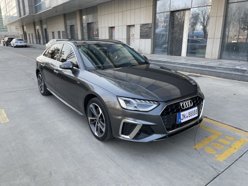 济宁21年奥迪A4L3