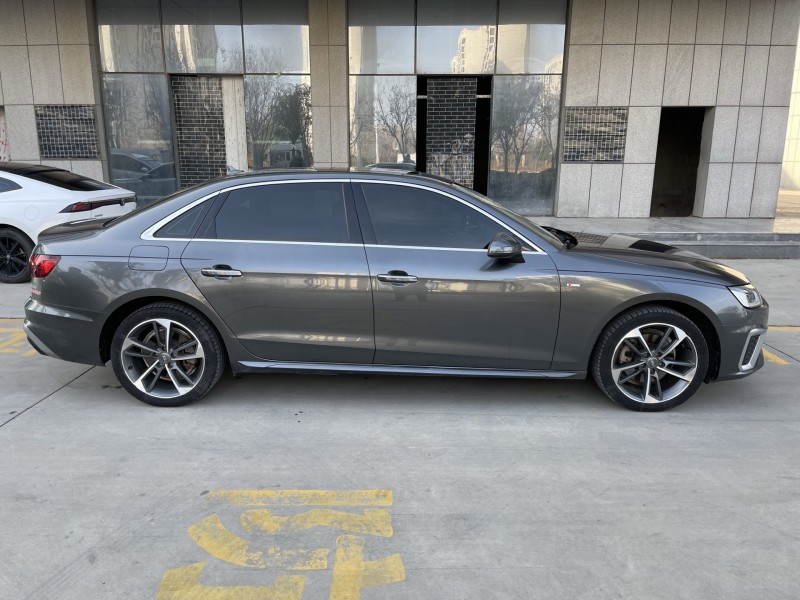 济宁21年奥迪A4L7