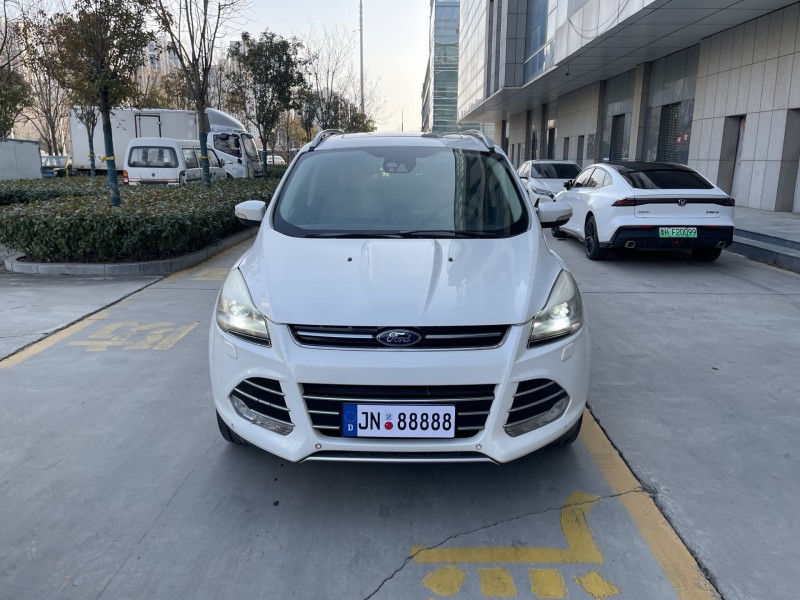 济宁13年福特翼虎1