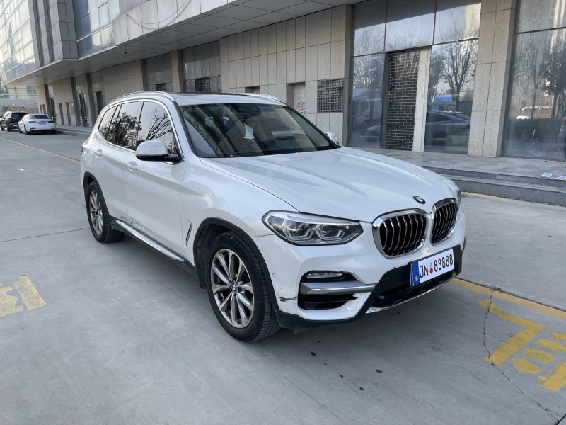济宁19年宝马X33