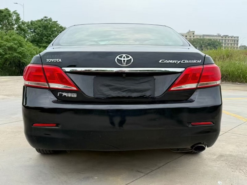 长沙14年丰田凯美瑞9