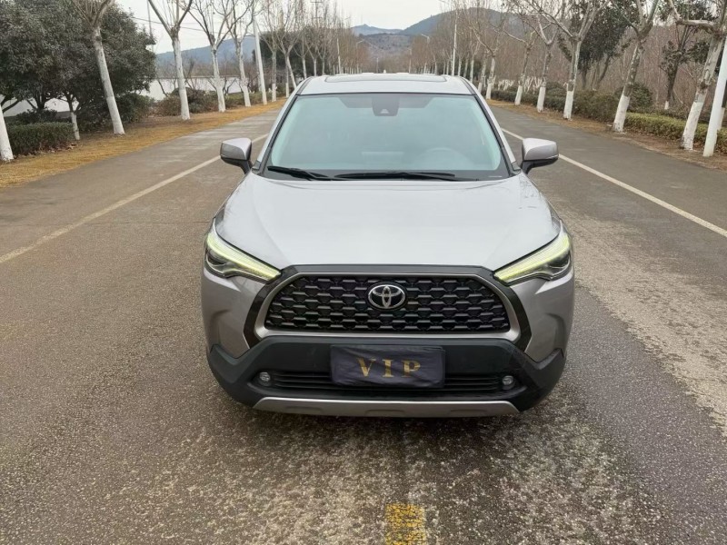 徐州22年丰田锐放1