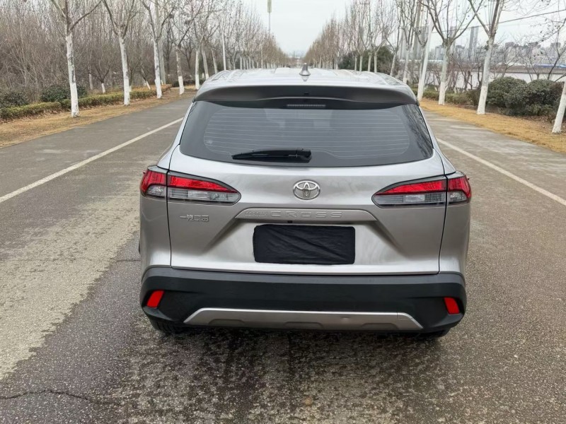 徐州22年丰田锐放6