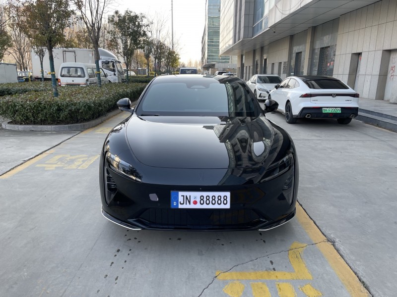 济宁25年阿维塔061