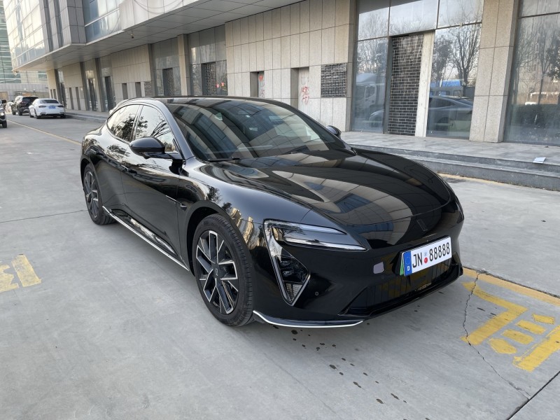 济宁25年阿维塔062