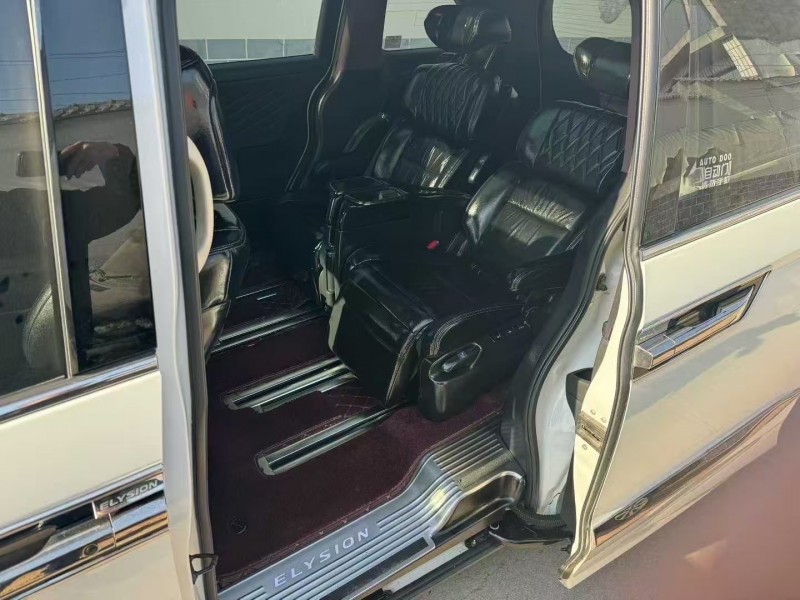 青岛20年本田艾力绅6