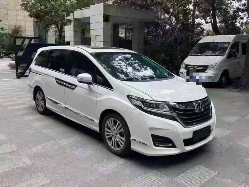 枣庄18年本田艾力绅3