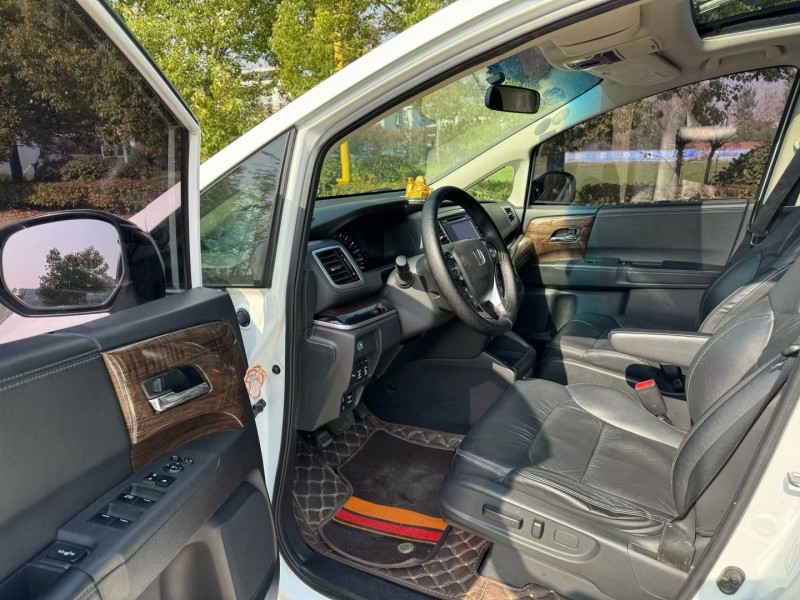 盐城17年本田奥德赛9