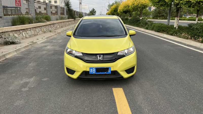 兰州17年本田飞度1