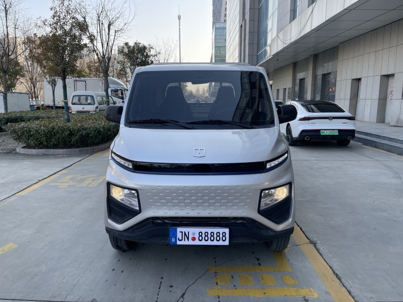 济宁25年吉利星享1