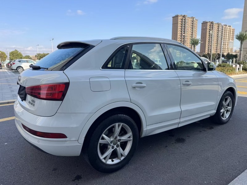 盐城16年奥迪Q34