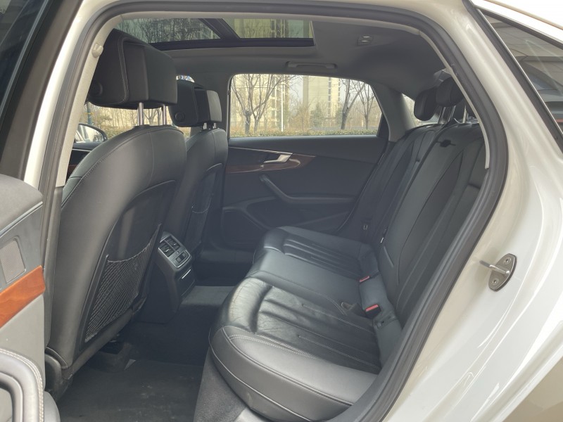 济宁20年奥迪A4L5