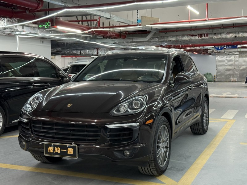 深圳15年保时捷卡宴3