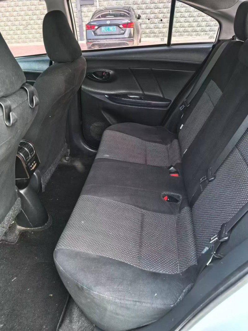 邯郸19年丰田威驰8