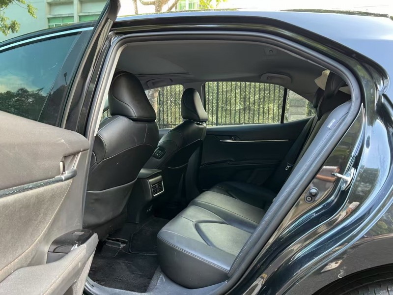 深圳23年丰田凯美瑞6