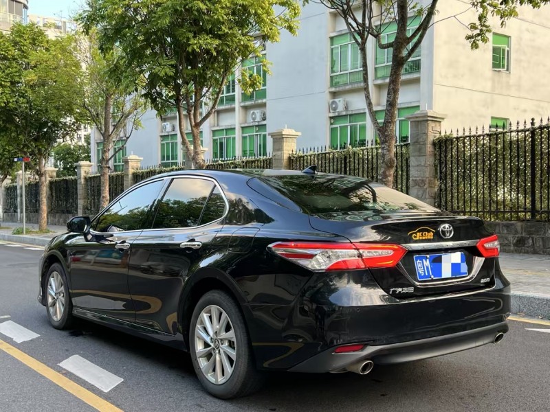 深圳23年丰田凯美瑞7