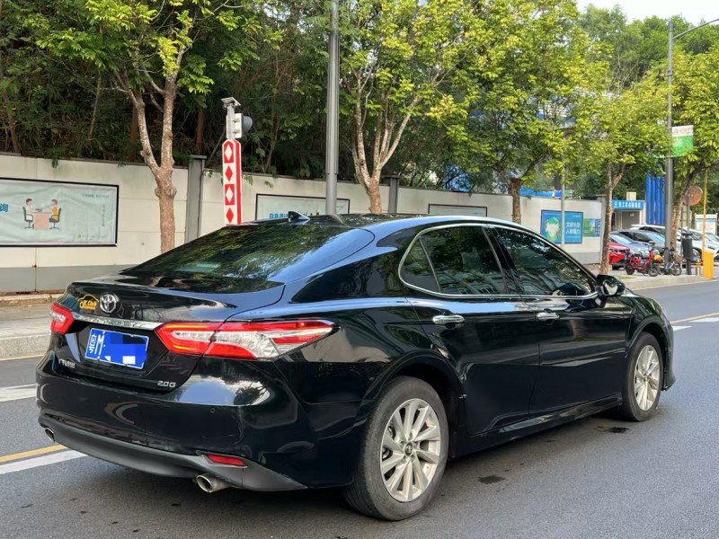 深圳23年丰田凯美瑞8