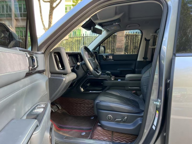 深圳24年比亚迪方程豹4