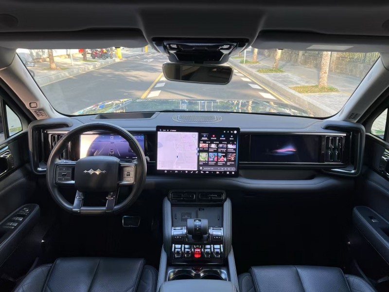 深圳24年比亚迪方程豹5