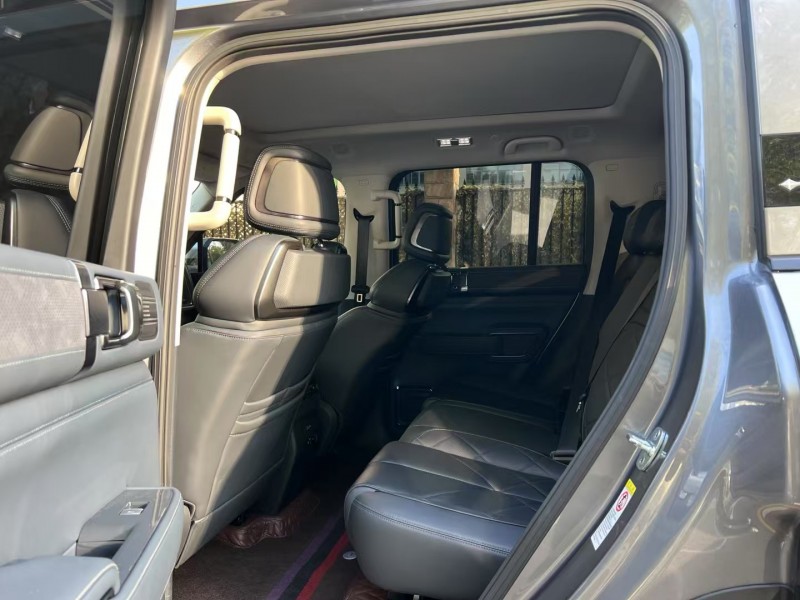 深圳24年比亚迪方程豹6