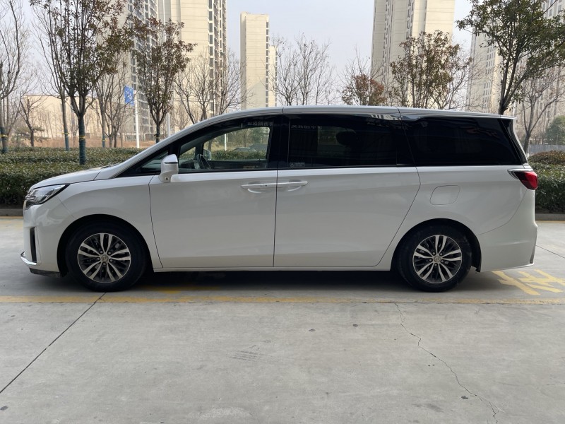 济宁21年别克GL88