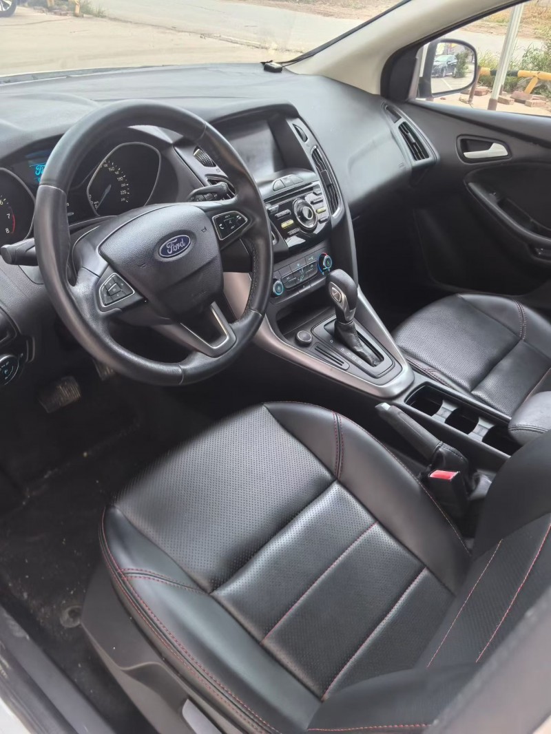 邯郸17年福特福克斯8