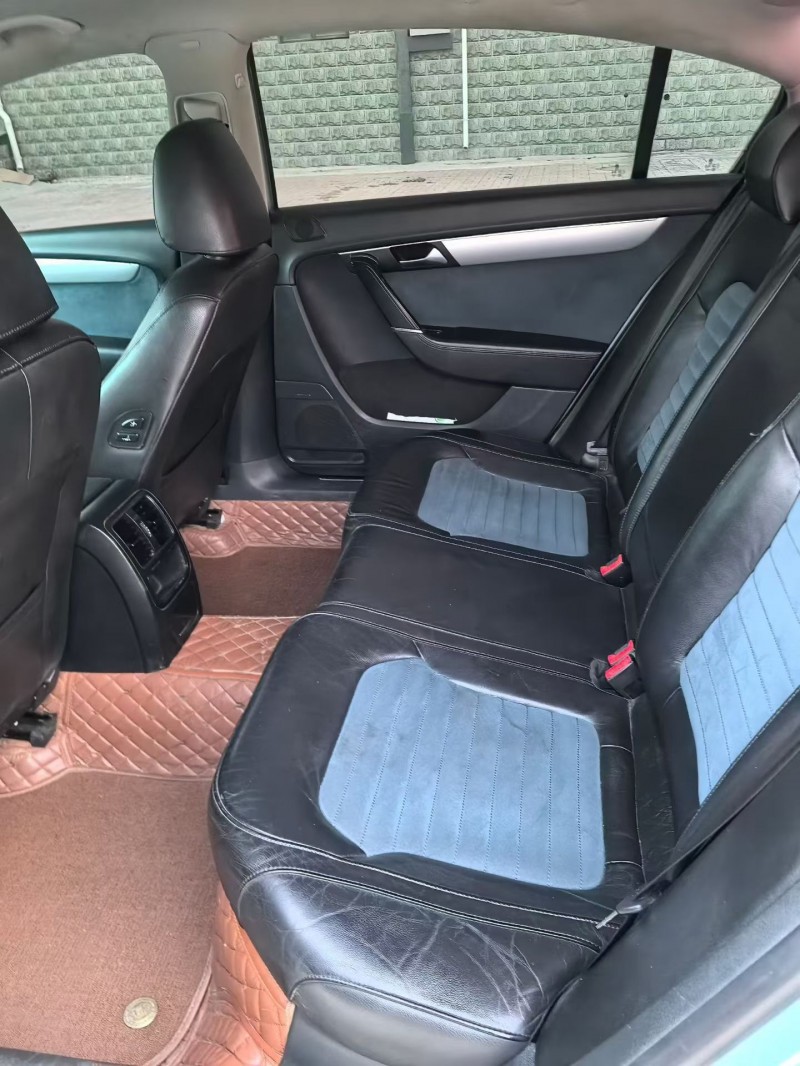 邯郸14年大众迈腾6