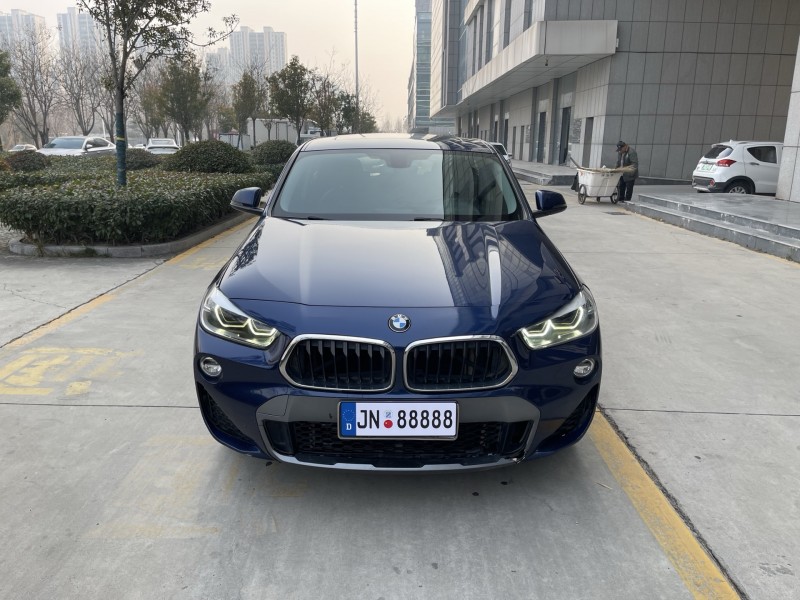 济宁18年宝马X21