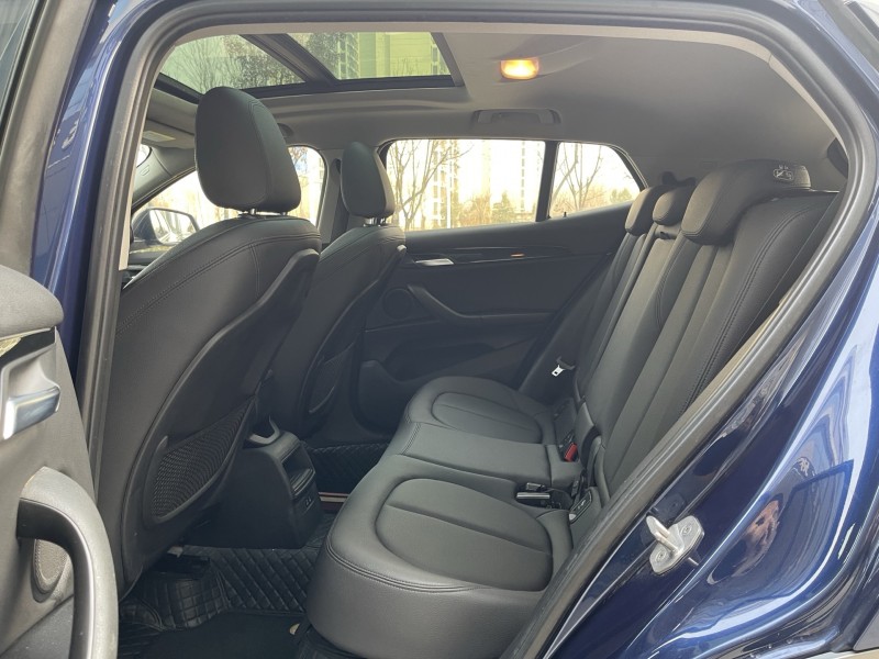 济宁18年宝马X26