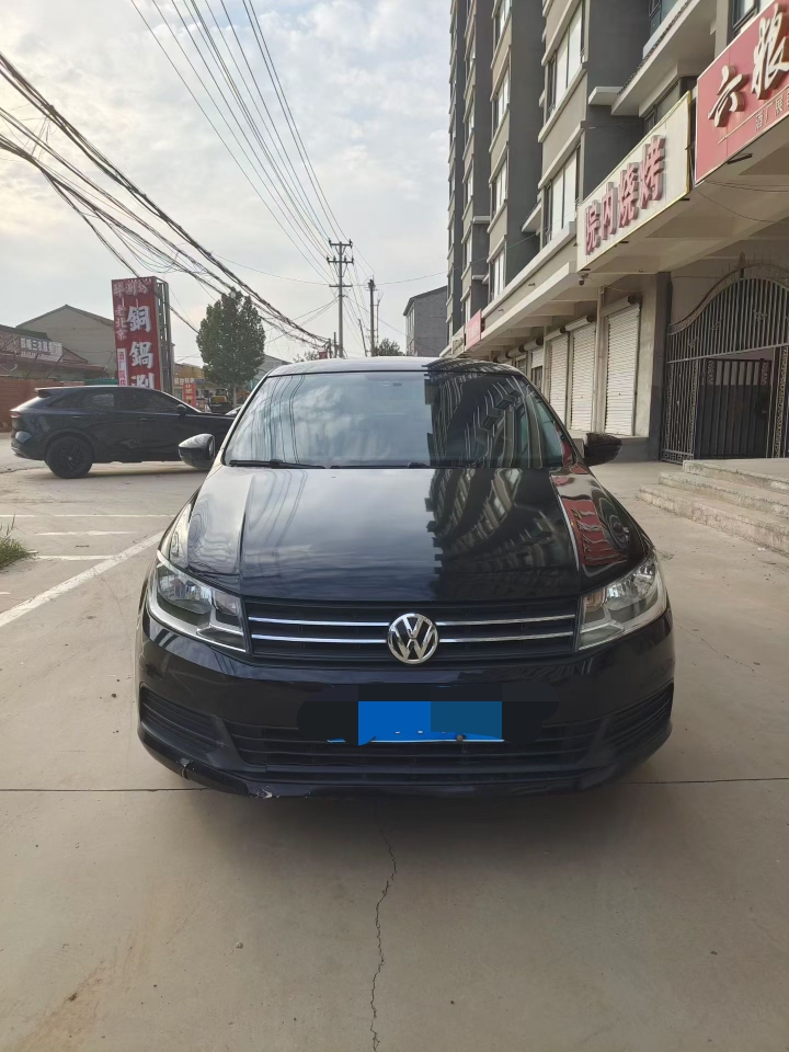 邯郸17年大众桑塔纳1