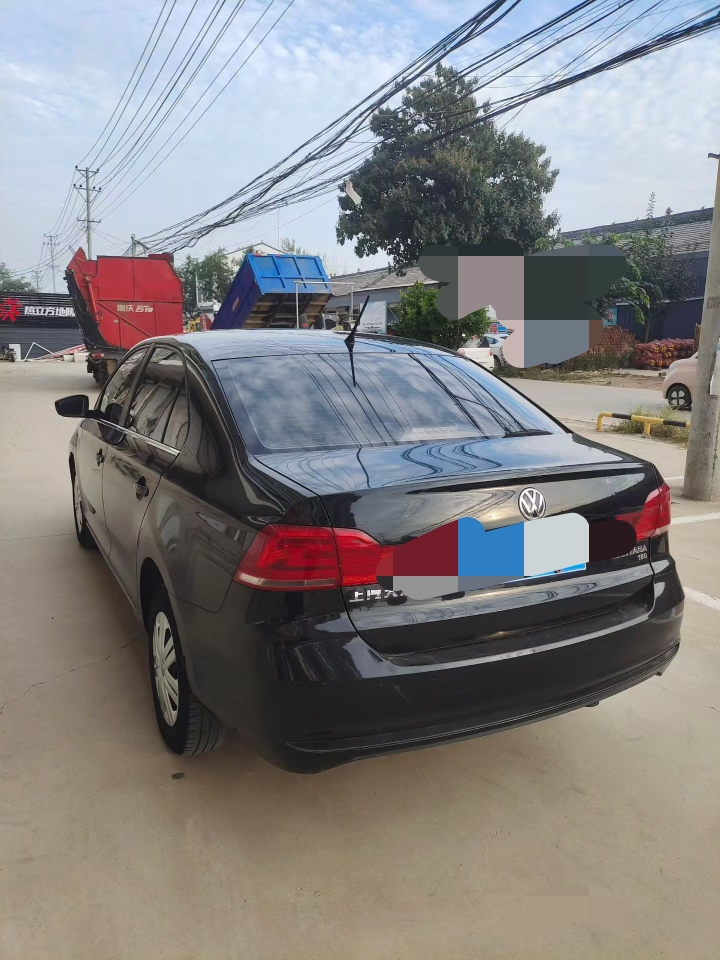 邯郸17年大众桑塔纳3